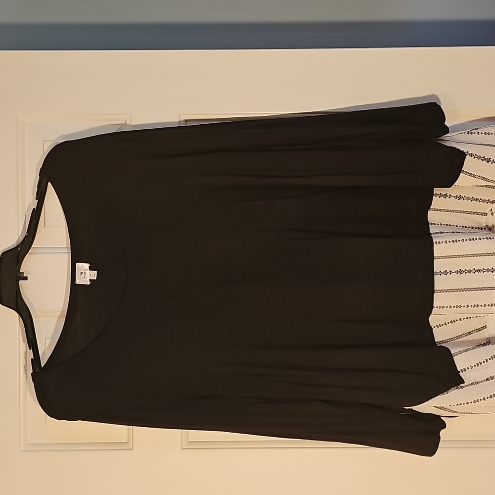 Dressbarn Tunic Top Size XL